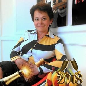 Meet your Posher, Lana